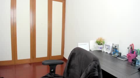 Snapshot of sensual__lady chatting on December 2024 05:33:02 PM Samantha - online show from December 2024 05:33:02 PM