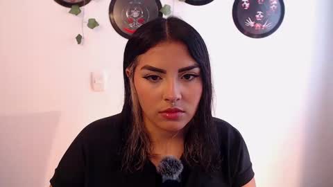 Snapshot of sensual_flame chatting on September 2025 03:24:01 PM Camille and sophie online show from September 2025 03:24:01 PM