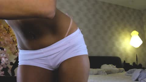 Gia online show from January 2025 07:45:01 AM