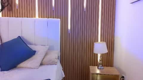 Sensual Kim77 online show from July 2026 01:52:01 PM