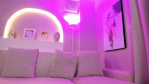 sensual_shanel online show from May 2026 02:17:01 AM