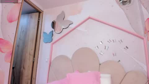 sensual_shanel online show from May 2026 03:37:02 AM