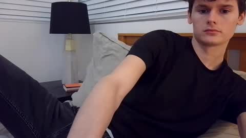 Snapshot of sensualalien chatting on December 2024 02:12:02 AM Cam online show from December 2024 02:12:02 AM