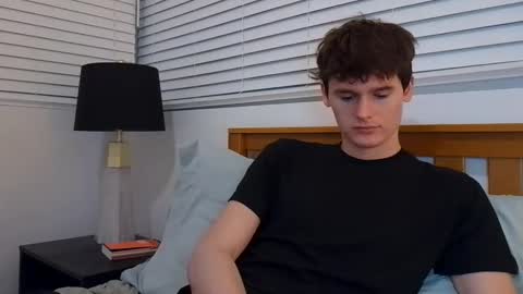 Snapshot of sensualalien chatting on December 2024 01:13:02 AM Cam online show from December 2024 01:13:02 AM