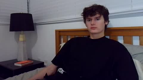 Snapshot of sensualalien chatting on February 2025 03:34:02 AM Cam online show from February 2025 03:34:02 AM