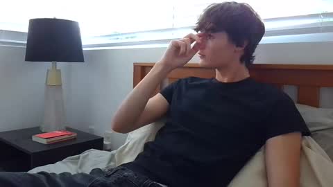 Snapshot of sensualalien chatting on February 2025 09:58:02 PM Cam online show from February 2025 09:58:02 PM