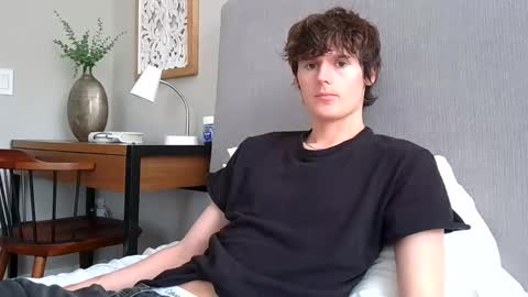 Snapshot of sensualalien chatting on March 2025 09:01:01 PM Cam online show from March 2025 09:01:01 PM