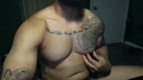 Snapshot of sensualbates chatting on November 2025 12:53:01 AM SensualBates online show from November 2025 12:53:01 AM