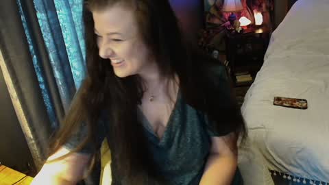 Tara online show from December 2024 01:44:02 PM