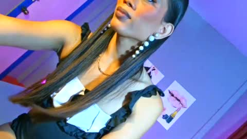 senyora_evangelista online show from July 2026 10:54:01 AM