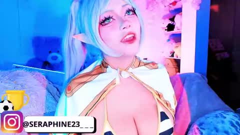 Snapshot of seraphine23_ chatting on August 2026 04:03:02 AM seraphine online show from August 2026 04:03:02 AM