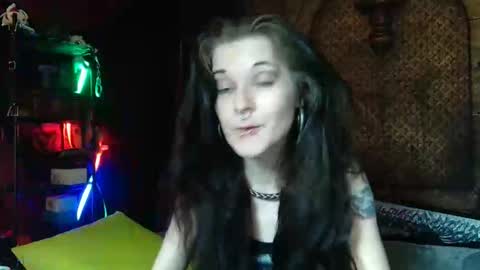 Seraphin Munster online show from April 2026 04:47:02 PM