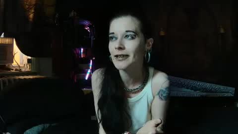 Seraphin Munster online show from May 2026 04:14:02 PM