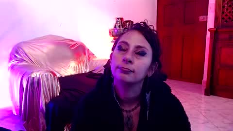 Serena Xyz online show from October 2025 05:35:01 PM