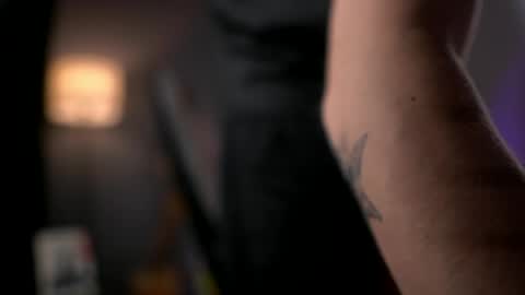 Snapshot of serenagrant chatting on April 2026 06:19:01 AM SerenaGrant online show from April 2026 06:19:01 AM