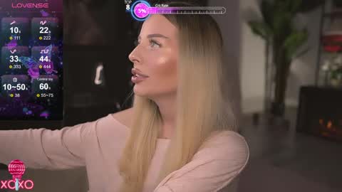 Serena online show from May 2026 08:14:02 PM