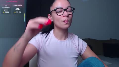 SereneSophi online show from February 2026 02:51:01 AM