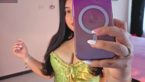 Serenna Cruz online show from April 2026 08:10:02 PM