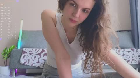 Hey Guys and Girls non-binary personalities  Im Sereta online show from April 2026 10:49:02 AM