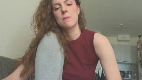 Hey Guys and Girls non-binary personalities  Im Sereta online show from June 2026 10:14:02 AM
