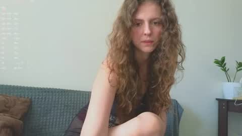 Hey Guys and Girls non-binary personalities  Im Sereta online show from June 2026 09:26:01 AM