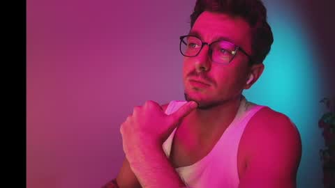 Snapshot of sergeypohane chatting on March 2026 05:47:01 PM dormking online show from March 2026 05:47:01 PM