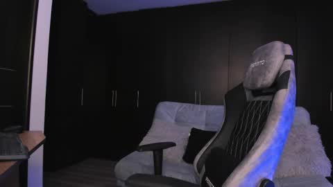 Snapshot of sergi_mancini11 chatting on December 2025 11:12:01 PM Sergi Mancini online show from December 2025 11:12:01 PM