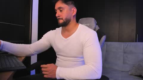 Snapshot of sergi_mancini11 chatting on February 2026 01:00:02 AM Sergi Mancini online show from February 2026 01:00:02 AM