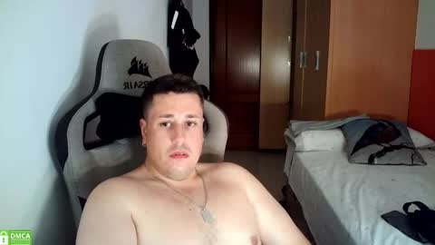 Snapshot of sergio95n chatting on September 2025 02:30:02 PM Pollos online show from September 2025 02:30:02 PM