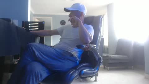 hetero serio discreto online show from January 2025 08:43:01 PM