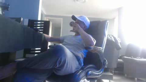 hetero serio discreto online show from February 2025 09:51:01 PM