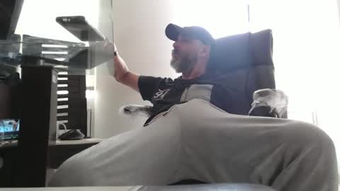 hetero serio discreto online show from May 2026 06:46:02 PM