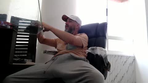 hetero serio discreto online show from June 2026 08:31:02 PM