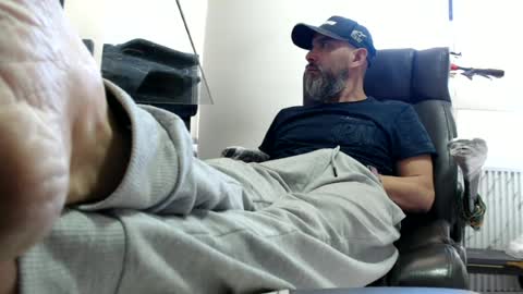 hetero serio discreto online show from June 2026 08:28:01 PM