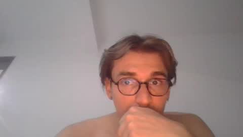 mier online show from March 2026 04:18:01 AM