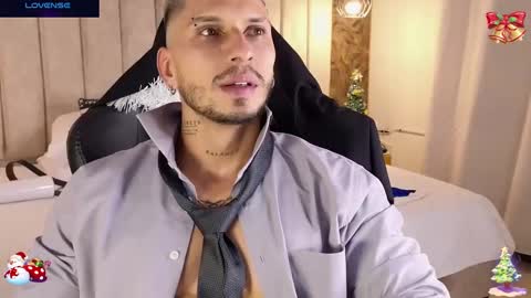 Snapshot of seth_vega_ chatting on December 2024 02:32:02 AM HEY IM SETH online show from December 2024 02:32:02 AM