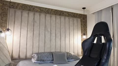 Snapshot of seth_vega_ chatting on January 2025 02:08:01 AM HEY IM SETH online show from January 2025 02:08:01 AM