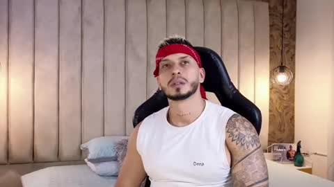 Snapshot of seth_vega_ chatting on February 2025 06:59:01 PM HEY IM SETH online show from February 2025 06:59:01 PM