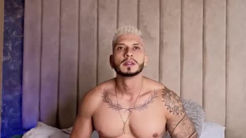 Snapshot of seth_vega_ chatting on February 2025 03:01:02 AM HEY IM SETH online show from February 2025 03:01:02 AM