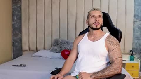 Snapshot of seth_vega_ chatting on March 2025 12:00:01 AM HEY IM SETH online show from March 2025 12:00:01 AM