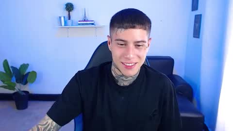 Snapshot of setthomas chatting on September 2025 02:41:01 PM Thomas online show from September 2025 02:41:01 PM