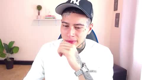 Thomas online show from November 2025 03:34:01 PM