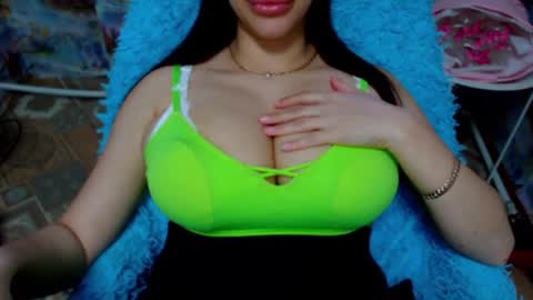 seu_cute online show from September 2025 12:07:02 PM