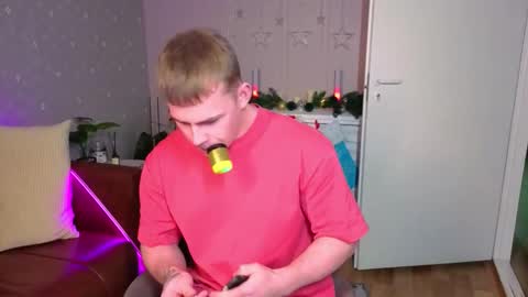 Snapshot of sevans14 chatting on January 2026 11:59:01 AM SevanS14 online show from January 2026 11:59:01 AM