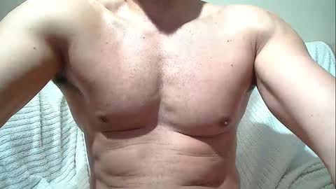 SEX MACHINE 19 online show from February 2026 06:02:01 PM