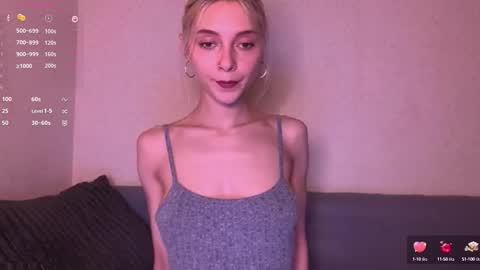 Snapshot of sexdrugg666 chatting on September 2025 05:40:02 PM Dina online show from September 2025 05:40:02 PM