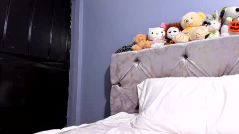 Snapshot of sexefantasia chatting on January 2025 02:36:01 AM HEY GUYS KEVIAM I MY NEW TWITTER IS anitalautter26 imstagran anitalautter26 officialOFanitalautter online show from January 2025 02:36:01 AM