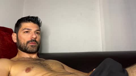 Lucenzo  online show from November 2025 12:52:02 AM