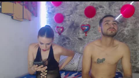 Snapshot of sexincompany chatting on February 2025 08:19:02 AM monserat y thony online show from February 2025 08:19:02 AM