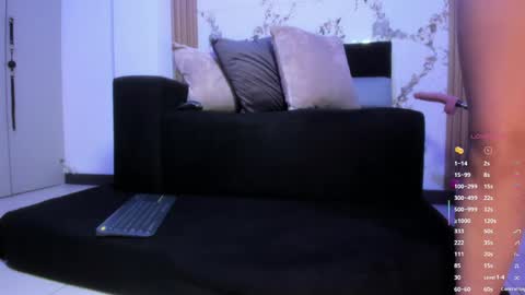 Rosa  online show from May 2026 01:05:02 PM